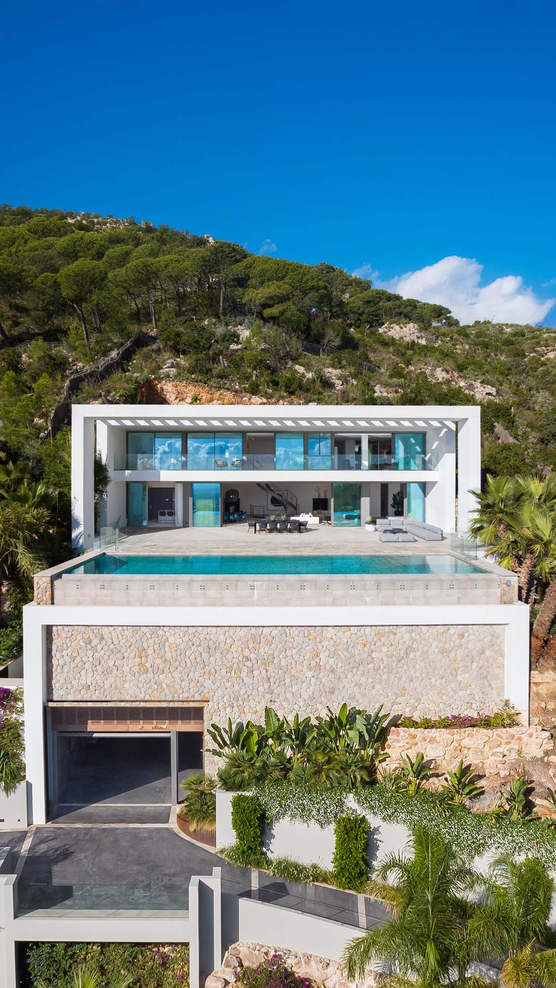 Fotografía vertical de Mallorca Media