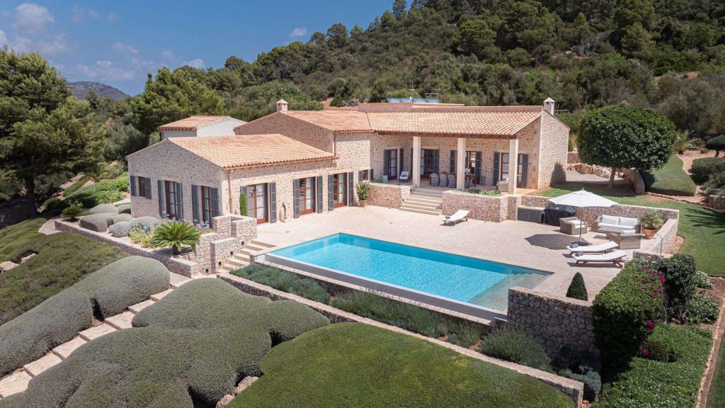 luxury real estate aerial photography